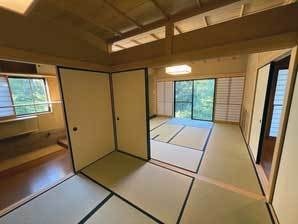 伊豆イグジット中央館